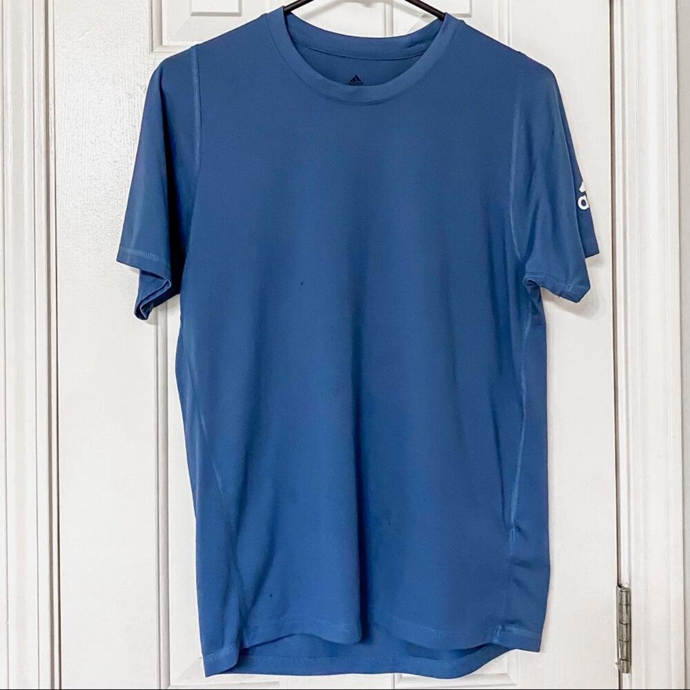 ADIDAS • Blue Freelift Short Sleeve Athletic Top